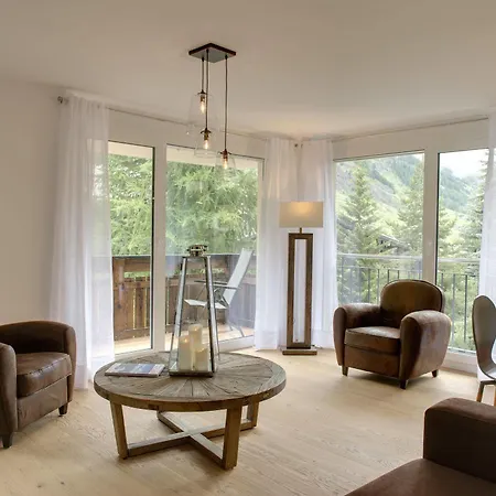 Casa Delle Stelle By Premium Daire Zermatt